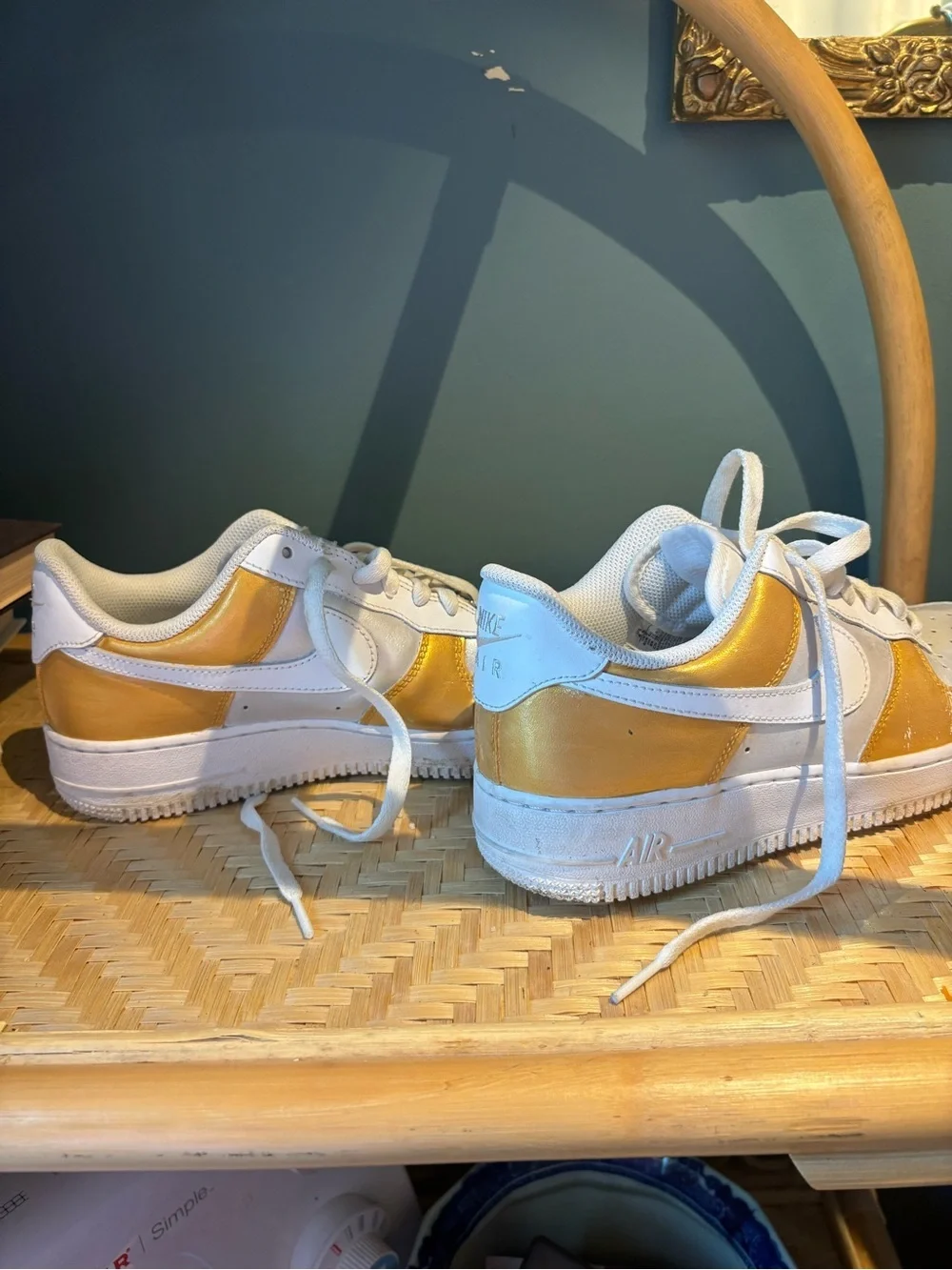Nike Air Force One  Low Top Sneakers - White & Metallic Gold